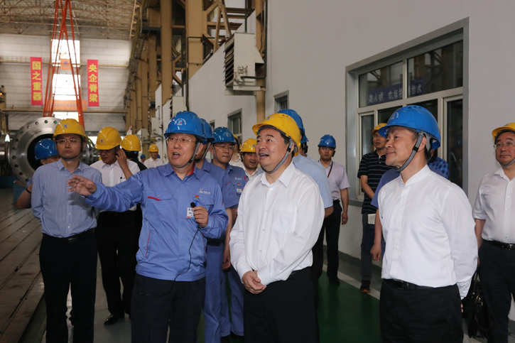 郝鹏旅行考察8188cc威尼斯集团所属企业电机公司